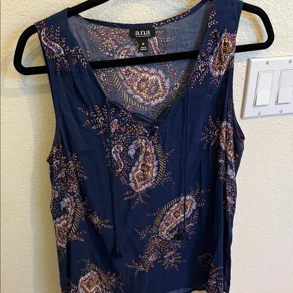 a.n.a Dark Blue Paisley Tank Top - Picture 1 of 4